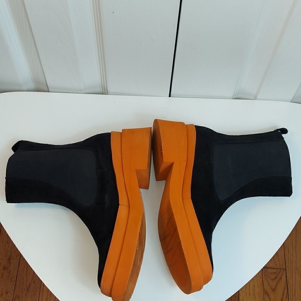 Andre Assous Suede Platform Chelsea Boots Sz 37 - Picture 6 of 8